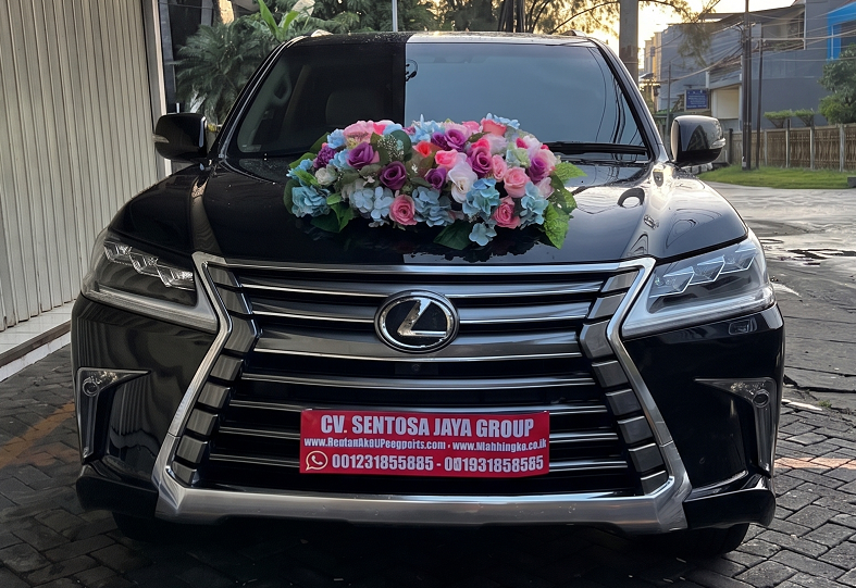 sewa mobil pengantin s class warna surabaya